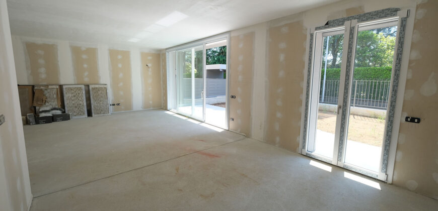 Treviolo – App.1 Quadrilocale Piano Terra